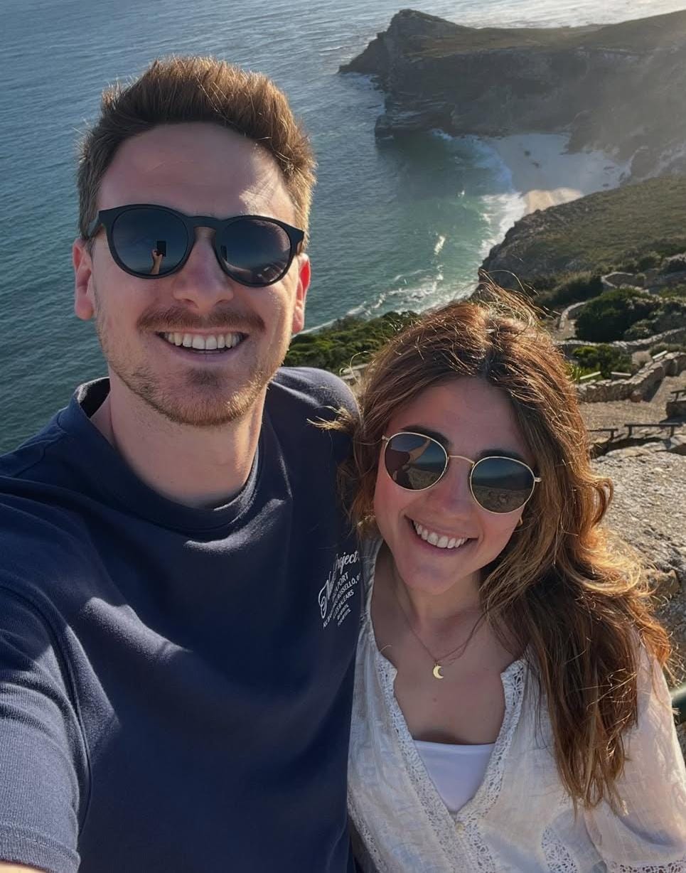 Foto de la pareja joven